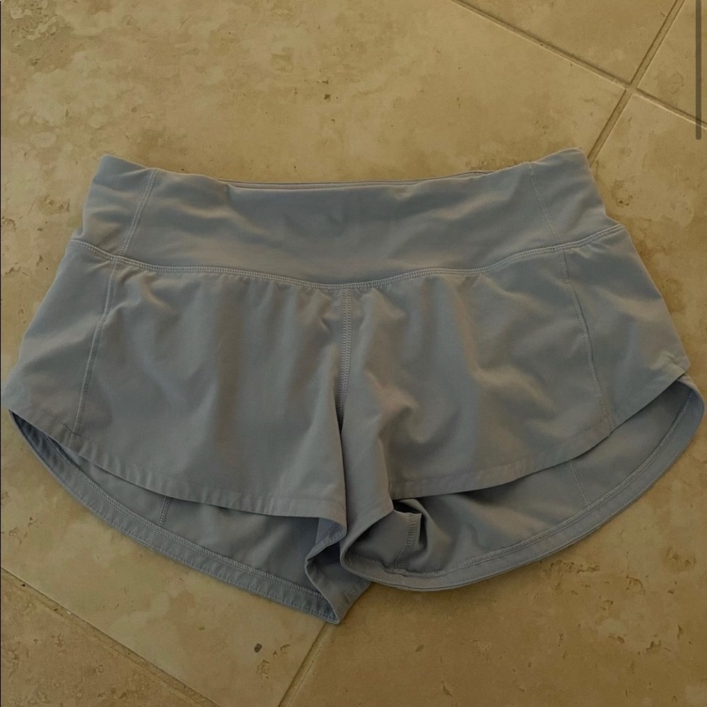 Hotty Hot Low-Rise Lined Short 2.5
Size: 2
Cost: 60
Selling: 40